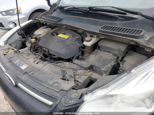 1FMCU9GX8GUA78954 Ford 2016