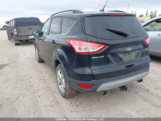 1FMCU9GX8GUA78954 Ford 2016