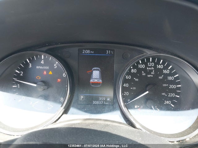 5N1AT2MV3JC762960 Nissan 2018
