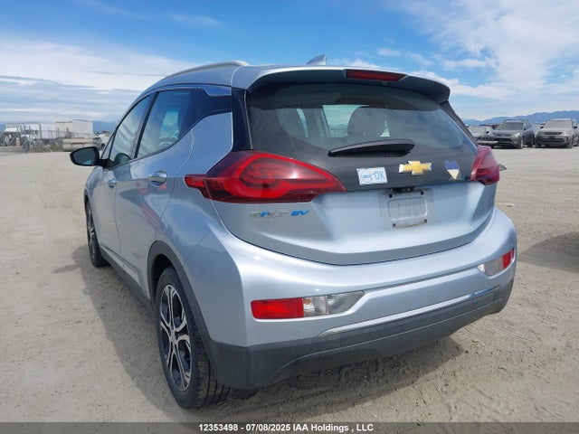 1G1FX6S07H4147032 Chevrolet 2017