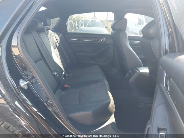 1HGCV1F34NA801345 Honda l15be