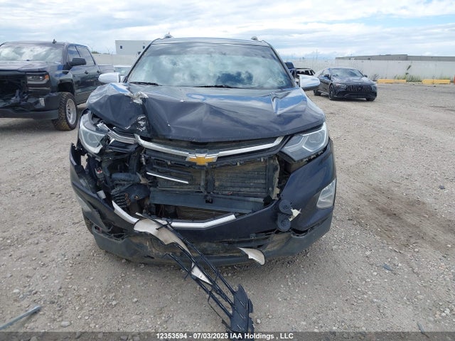 Продажа на аукционе авто 2020 Chevrolet Equinox Premier, vin: 2GNAXXEV9L6104423, номер лота: 12353594