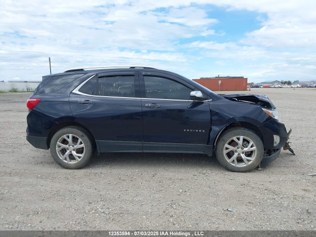 Продажа на аукционе авто 2020 Chevrolet Equinox Premier, vin: 2GNAXXEV9L6104423, номер лота: 12353594