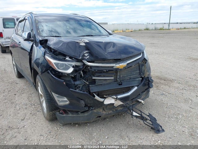 Продажа на аукционе авто 2020 Chevrolet Equinox Premier, vin: 2GNAXXEV9L6104423, номер лота: 12353594
