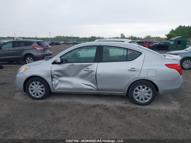 3N1CN7AP4EL819822 Nissan Versa