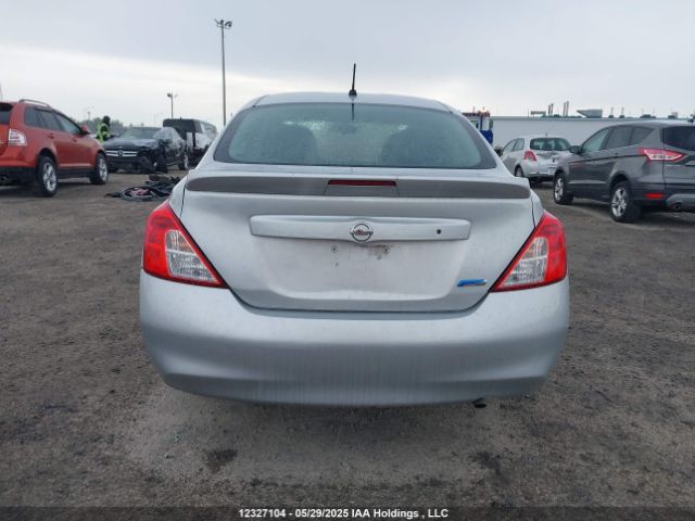 3N1CN7AP4EL819822 Nissan Versa