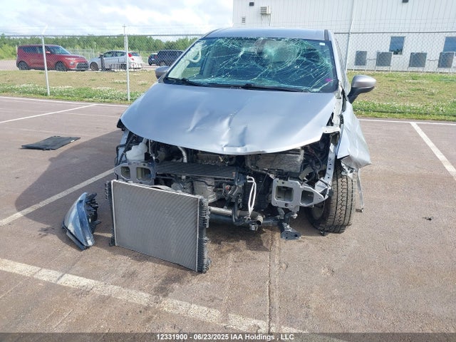 2C4RC1ZG1MR584067 Chrysler grand caravan