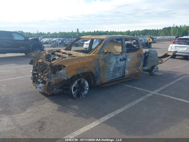5TFDZ5BN2GX007854 Toyota 2gr-fks