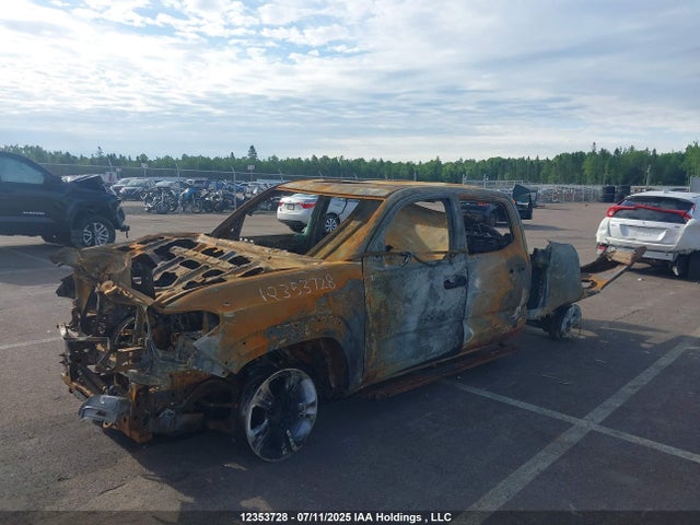 5TFDZ5BN2GX007854 Toyota 2gr-fks