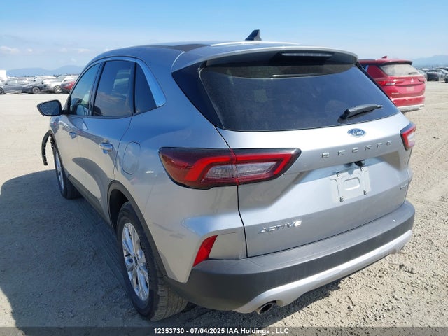 1FMCU9GN0RUA63771 Ford dragon gtdi