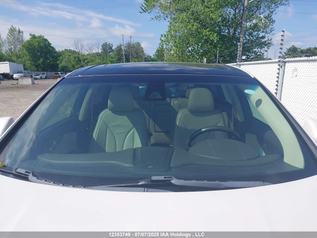 Lincoln 2016 2016 2LMTJ8LR2GBL54128 Image 18