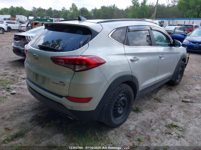 Hyundai Tucson 2016 KM8J3CA29GU031145 Image 4