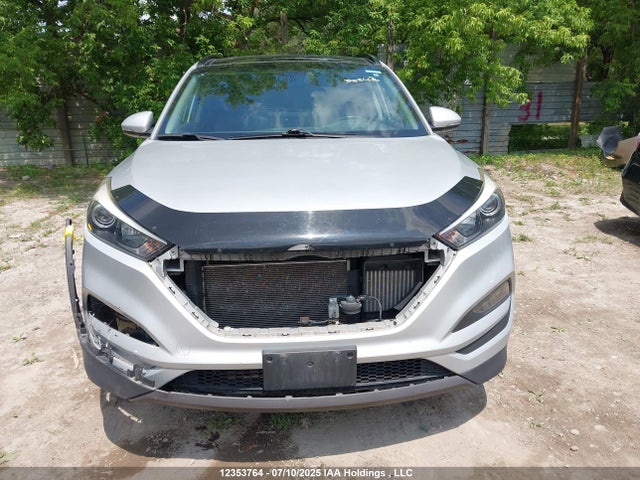 Hyundai Tucson 2016 KM8J3CA29GU031145 Image 6