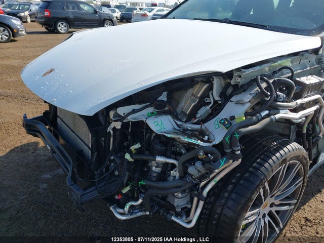 Porsche 2018 2018 WP1AE2A29JLA72752 Image 6