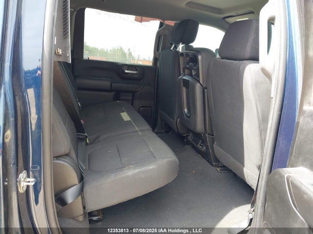2GC1YME77N1236327 Chevrolet l8t