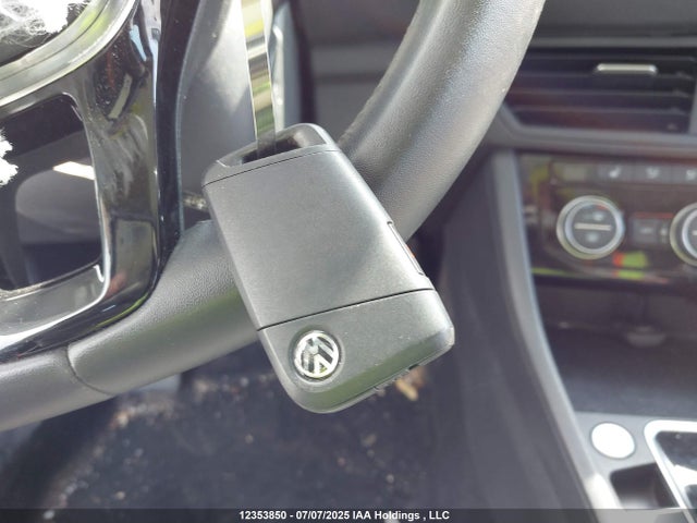 3VWEB7BU8LM017006 Volkswagen 1.4 tsi