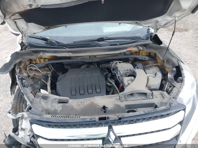Mitsubishi Eclipse 2019 JA4AT4AA4KZ602838 Image 10
