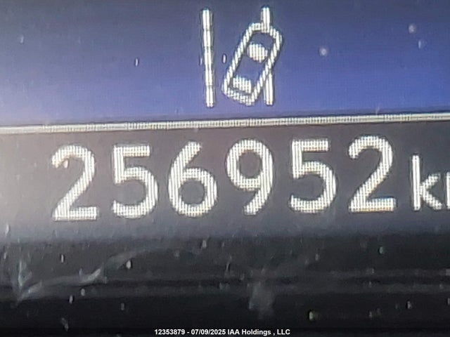 2T2BZMCA7HC072286 Lexus 2017