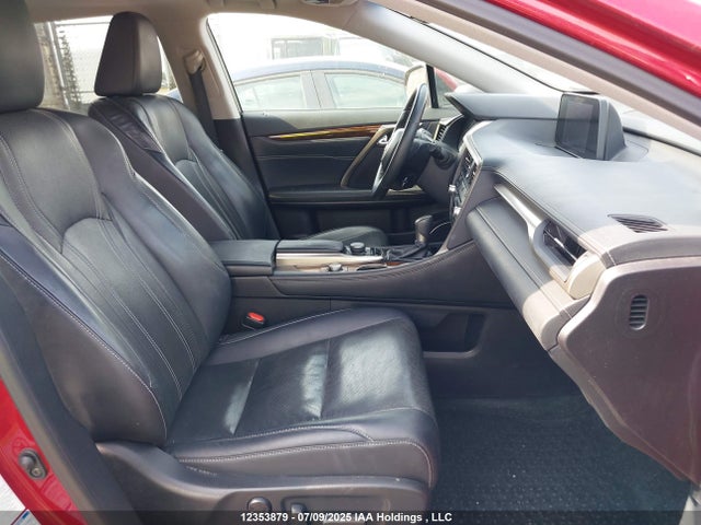 2T2BZMCA7HC072286 Lexus 2017