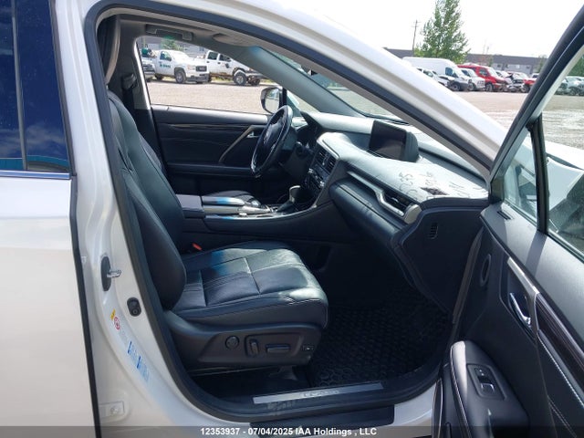 2T2BGMCA2GC005275 Lexus RX