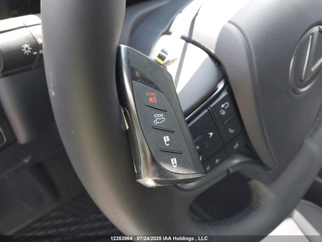 JTHUCJDH9S2002513 Lexus m20a-fxs