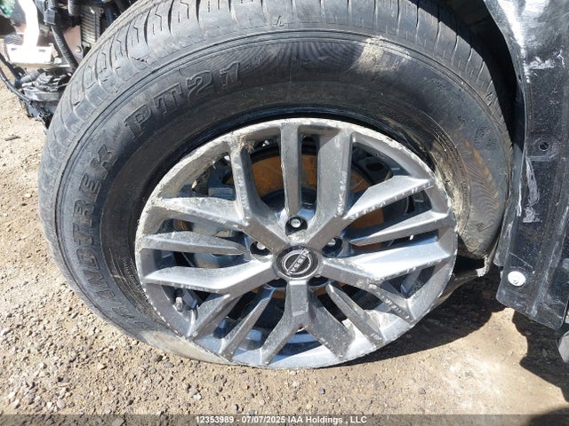 JN8BT3AB0SW162135 Nissan Rogue