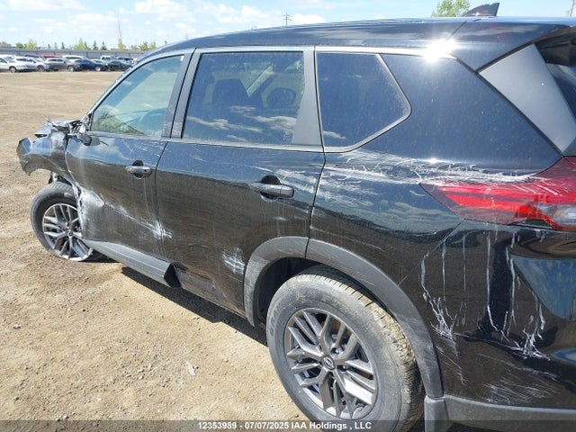 JN8BT3AB0SW162135 Nissan Rogue