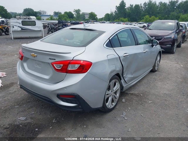 1G1BF5SM7H7135699 Chevrolet le2 -di: direct injection, vvt: variable valve timing, gen, alum