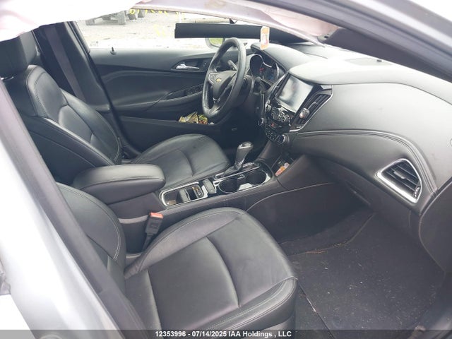 1G1BF5SM7H7135699 Chevrolet le2 -di: direct injection, vvt: variable valve timing, gen, alum