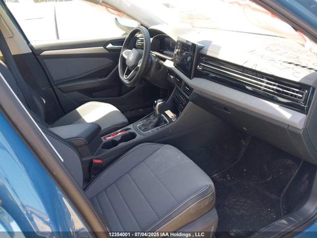 3VWEX7BU3SM027507 Volkswagen tsi