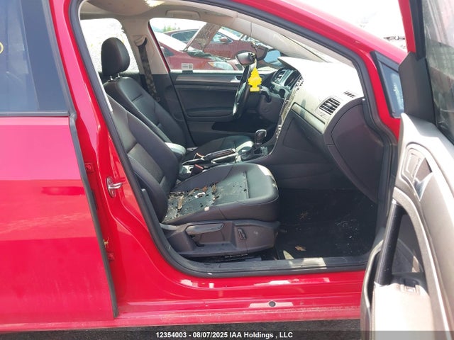 3VWG17AU6JM257441 Volkswagen 2018