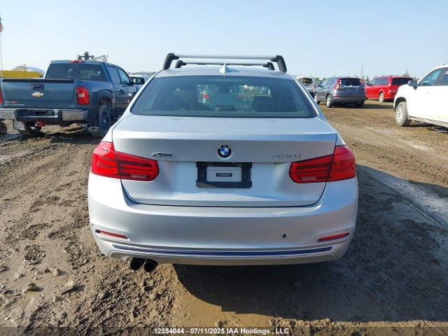 WBA8D9C58JEM34266 BMW 330I