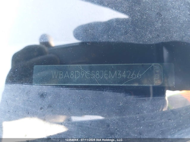 WBA8D9C58JEM34266 BMW 330I