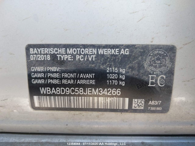 WBA8D9C58JEM34266 BMW 330I