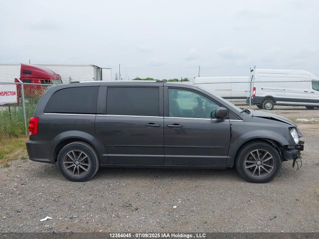 2C4RDGBG9GR390434 Dodge Grand Caravan