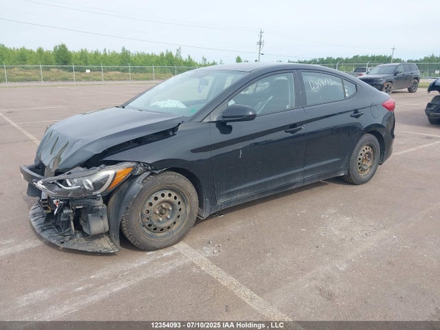 Hyundai Elantra 2017 5NPD74LF0HH109027 Image 2