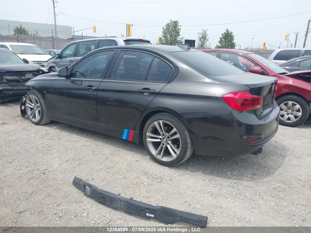 WBA8D9C36HA011556 BMW 330I