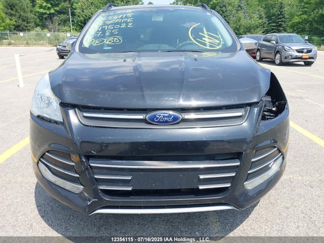 1FMCU9GX2FUA95022 Ford Escape