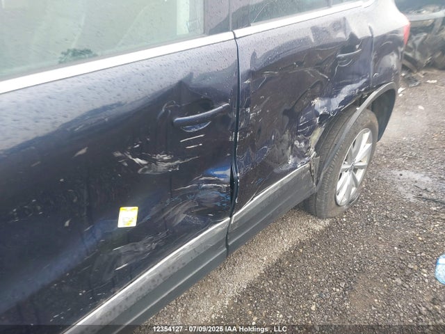 WVGJV7AX5FW508251 Volkswagen Tiguan