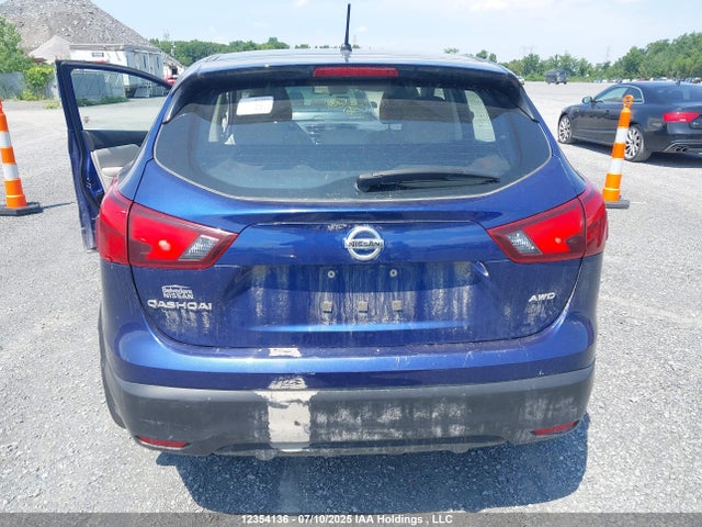 JN1BJ1CR2JW258642 Nissan ROGUE SPORT