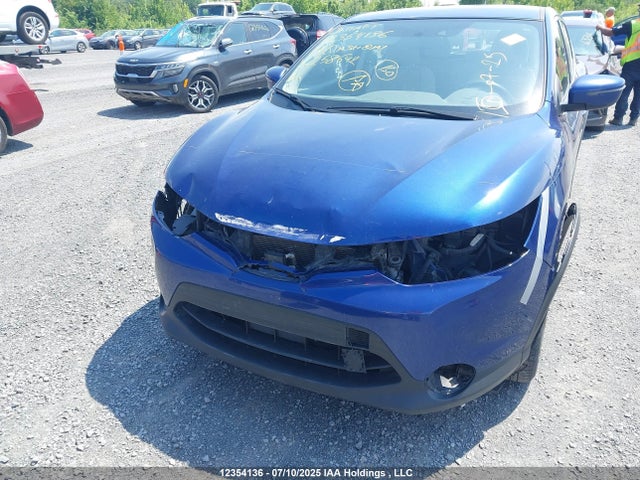 JN1BJ1CR2JW258642 Nissan ROGUE SPORT