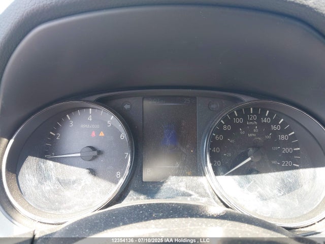 JN1BJ1CR2JW258642 Nissan ROGUE SPORT