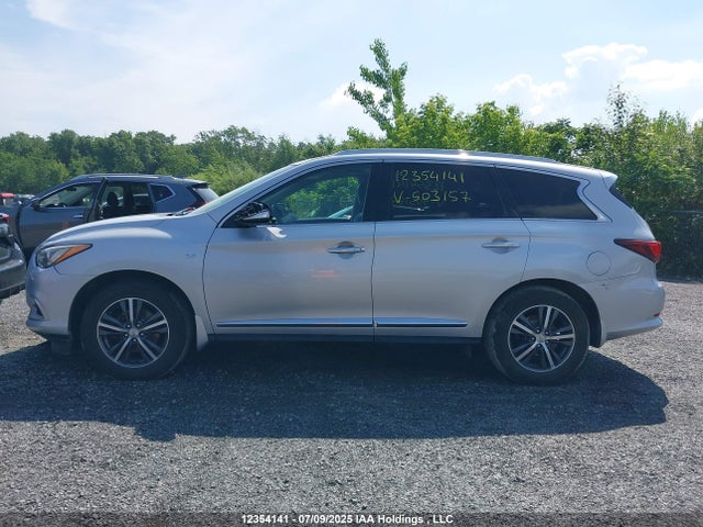 5N1AL0MM8GC503157 Infiniti 2016