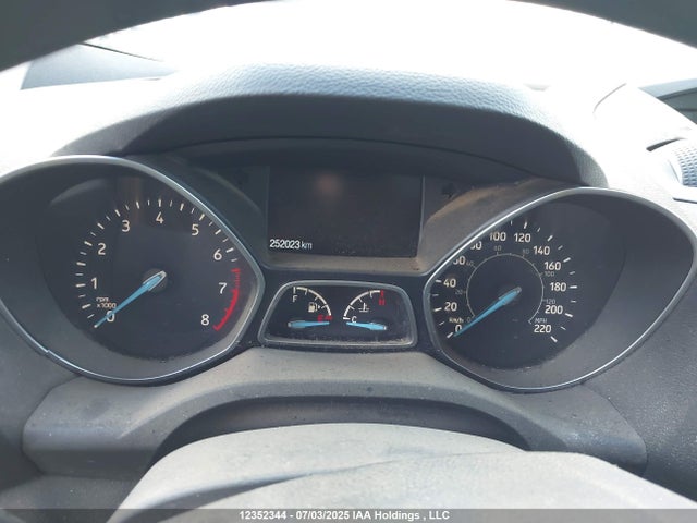 1FMCU9G93HUA43466 Ford Escape