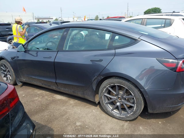 5YJ3E1EA9MF920206 Tesla MODEL 3
