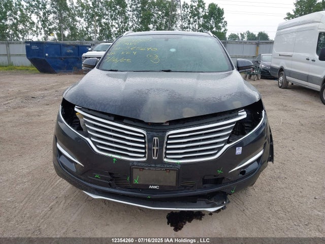 Lincoln 2015 2015 5LMCJ2A95FUJ25640 Image 13