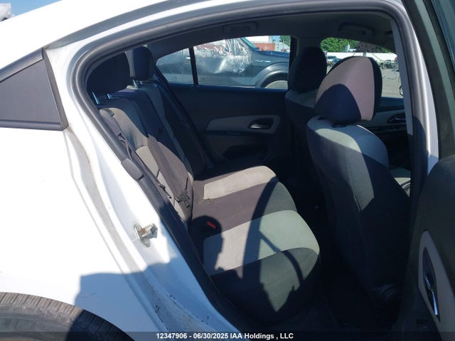 1G1PB5SHXE7283975 Chevrolet luw