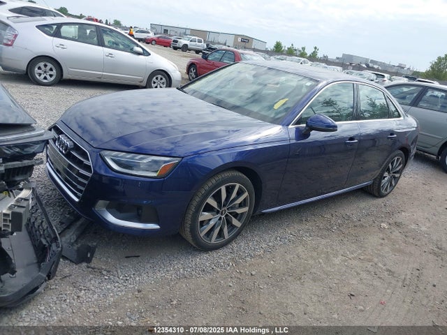 Audi 40 tfsi 2023 WAUAAAF42PN016776 Image 2