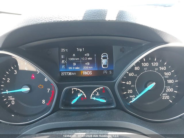 1FMCU9J92HUE11015 Ford 2017