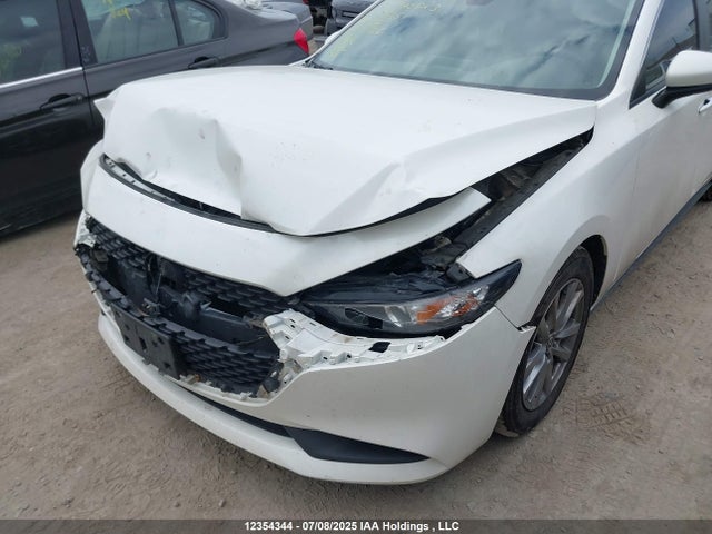 JM1BPACL3K1128651 Mazda py